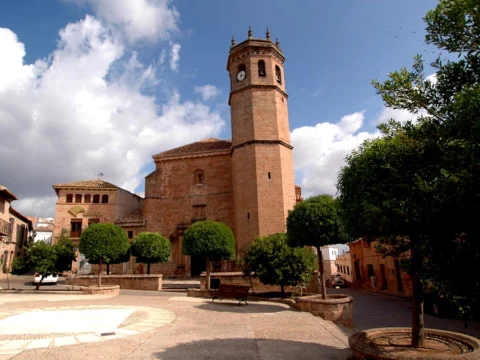Iglesia de San Mateo · Baños de la Encina (2)
